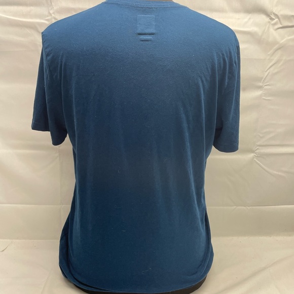 Men’s Oakley Short Sleeve Shirt Size Medium Blue - Picture 2 of 3